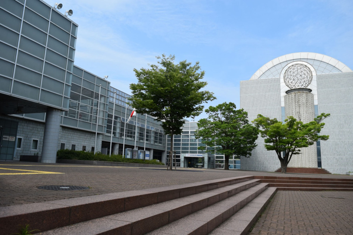 トッケイセキュリティ平塚総合体育館の全貌｜命名権の真相と混雑攻略