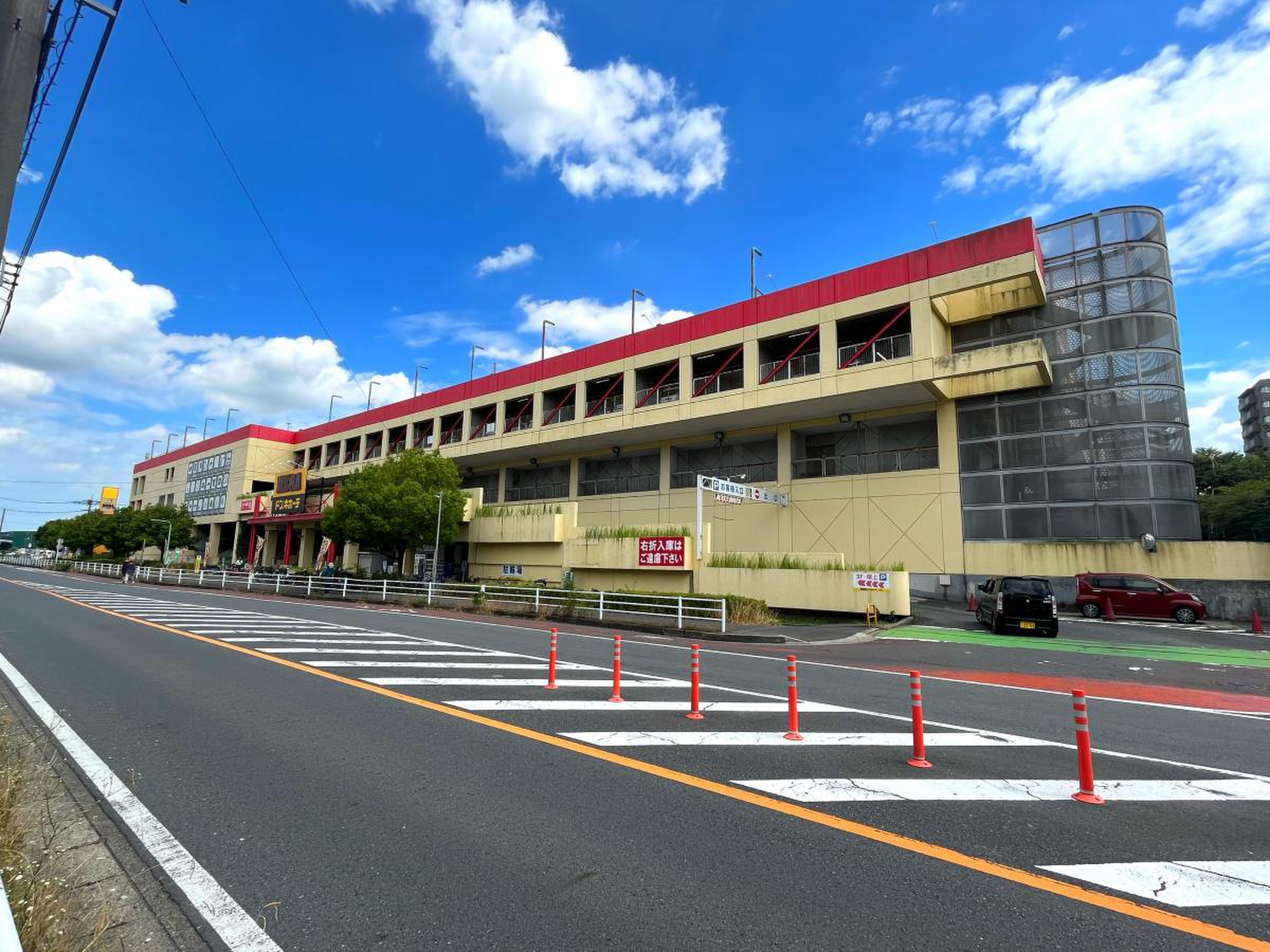 【2026最新】Megaドンキ三郷店の営業時間・駐車場と攻略の真相
