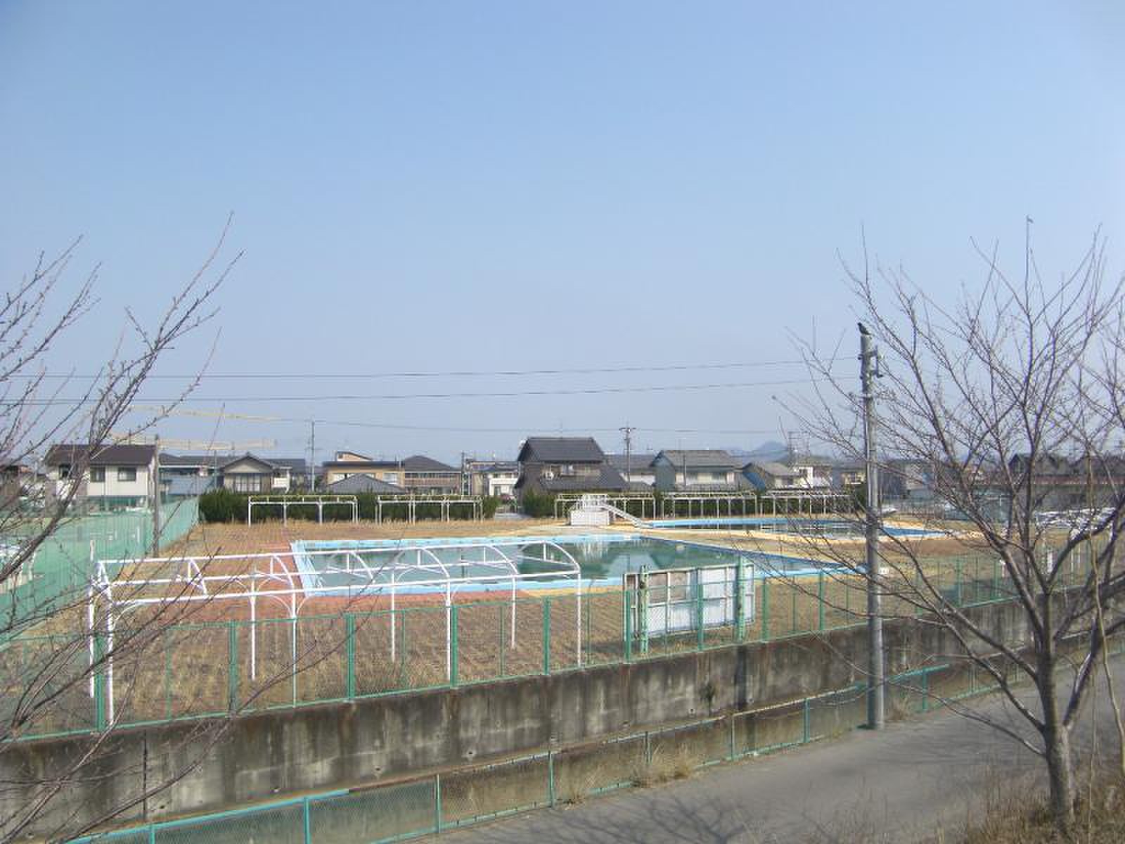 南部市民プール2026完全攻略！料金や混雑とスライダー注意点まとめ