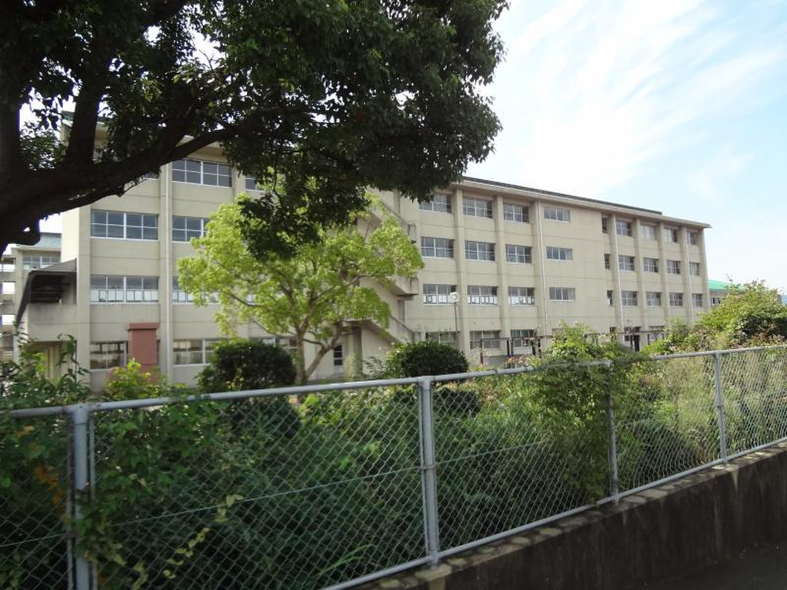 広陵町立広陵中学校の評判と噂の真相！荒れている説や進学実績を徹底分析