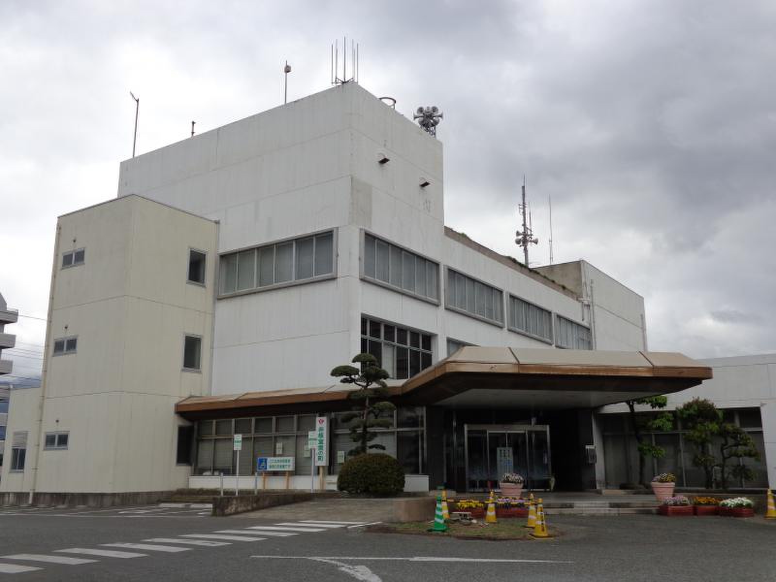 【2026年最新】宇美町役場の開庁時間と混雑回避法！手続き完全ガイド