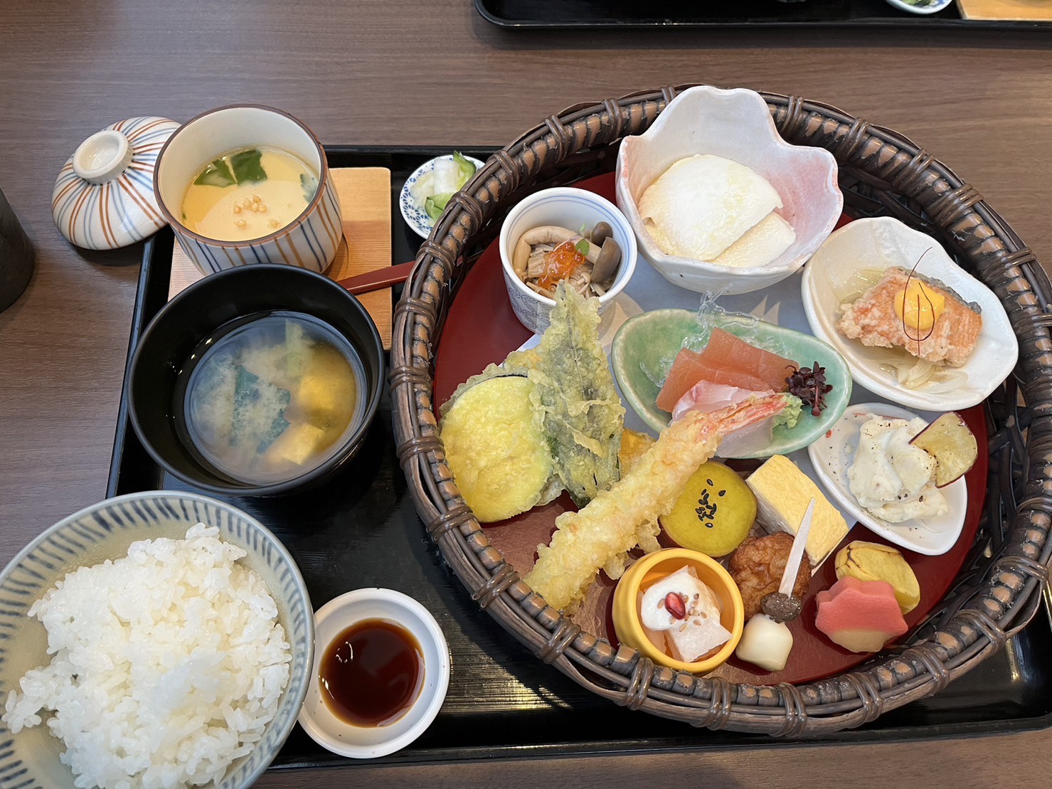 旬の箸なか村はなぜ食通を魅了するのか？予約殺到の理由と評判を解剖
