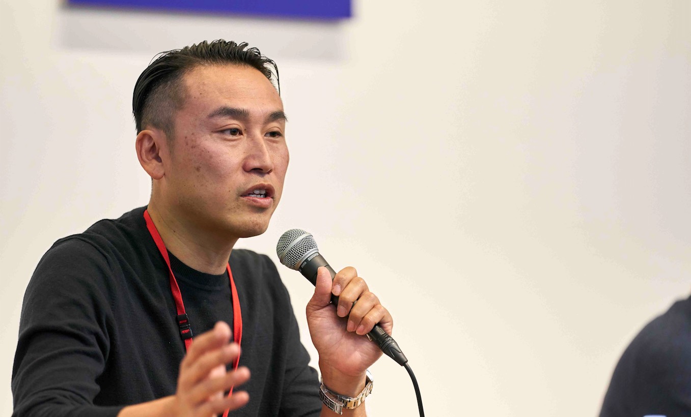 Dmm亀山敬司の正体と総資産｜顔出しNgの真相と帝国の現在地