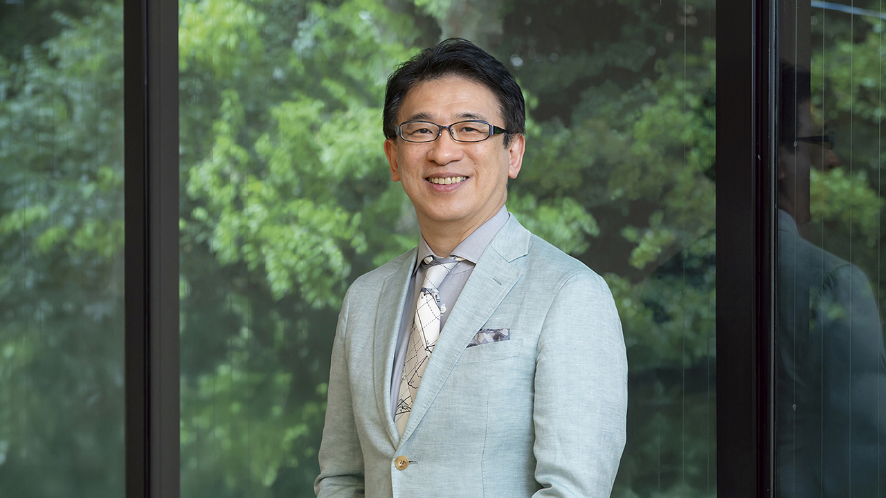 齋藤孝の現在と本当の評判｜明治大学での活動や噂の真相を徹底解剖