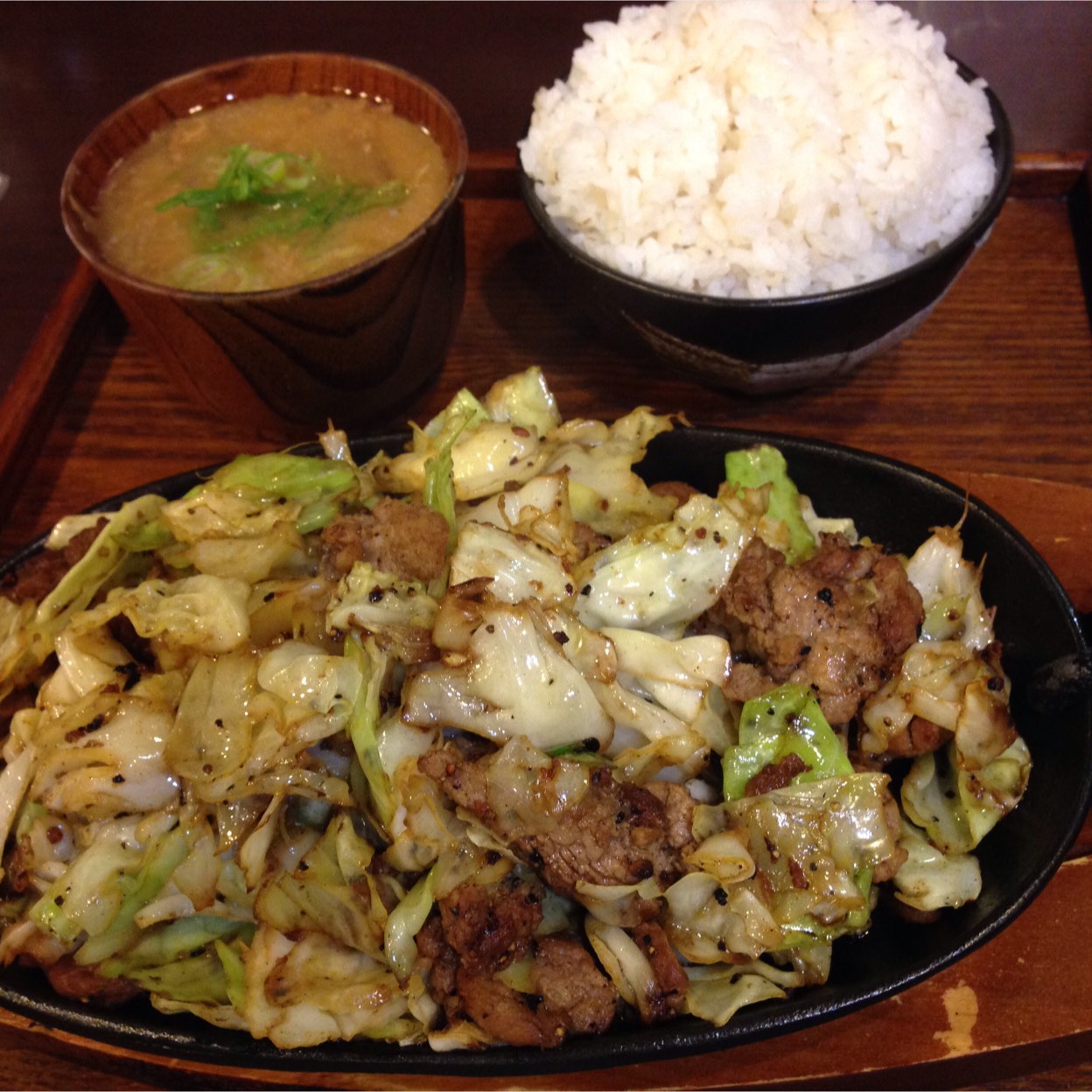 肉と米雄一飯店の全貌！噂の超絶コスパと混雑の真相を徹底追跡