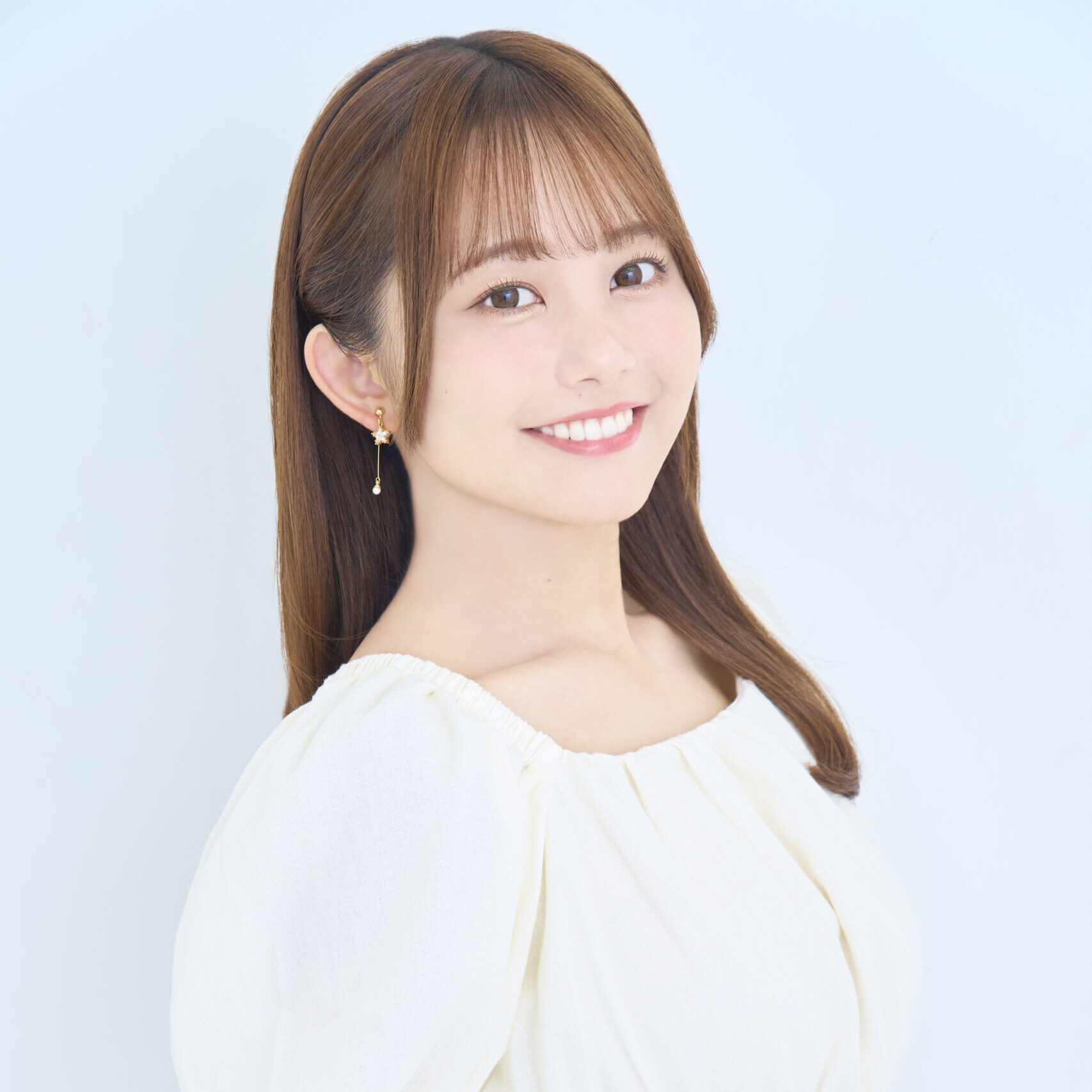 吉武千颯の現在と経歴総点検！結婚の噂や歌唱力の秘密を徹底解剖