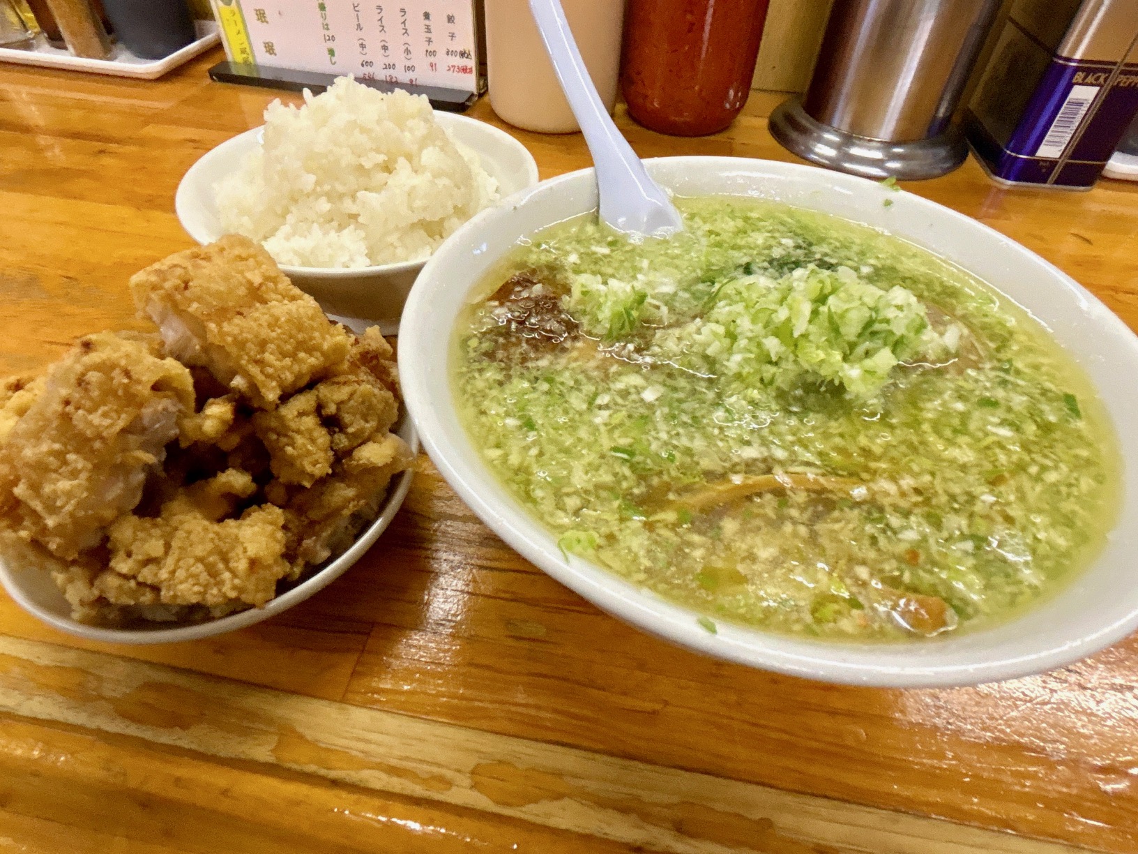 珉珉ラーメンが愛され続ける理由とは？人気メニューと評判を徹底検証