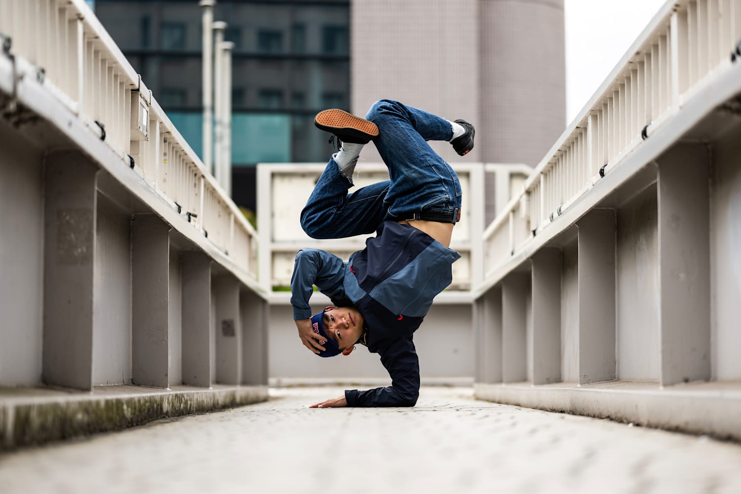 B-Boyとは何の略？語源の真相とB系ファッションとの違いを徹底解剖