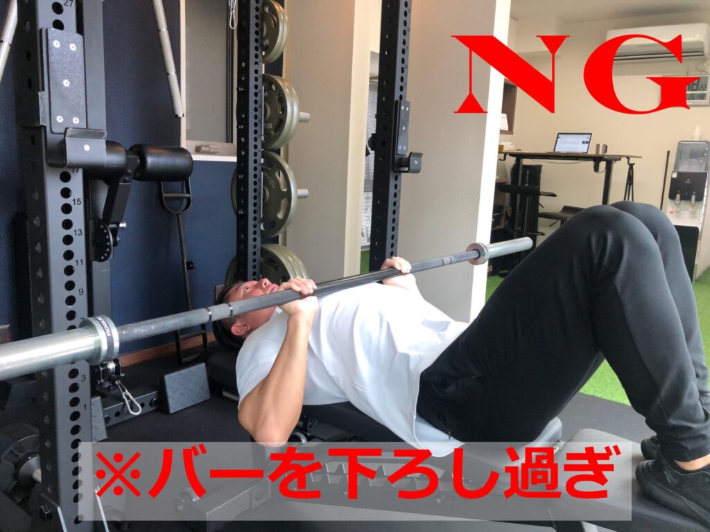 ナローベンチプレス完全攻略！手幅の黄金比と効かせる最新理論