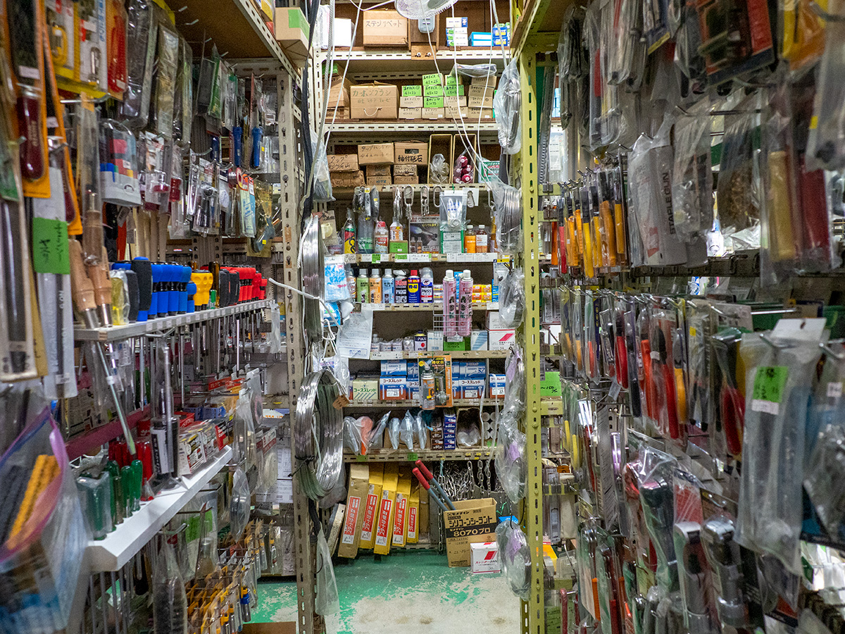 近くの金物屋はなぜ頼れる？ホームセンターとの違いと現在営業中の探し方