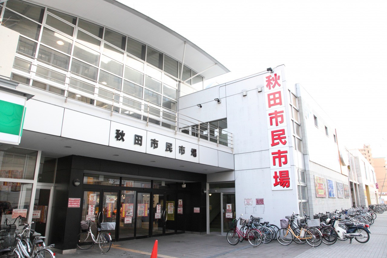 秋田市民市場2026年最新！絶品海鮮丼＆名物ラーメンと営業注意点