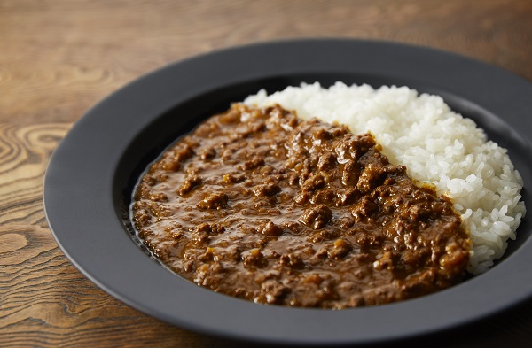 【2026年最新】ドライカレーとキーマカレーの決定的な違いとは？発祥・具材・激変するカレーブームの裏側を徹底解剖