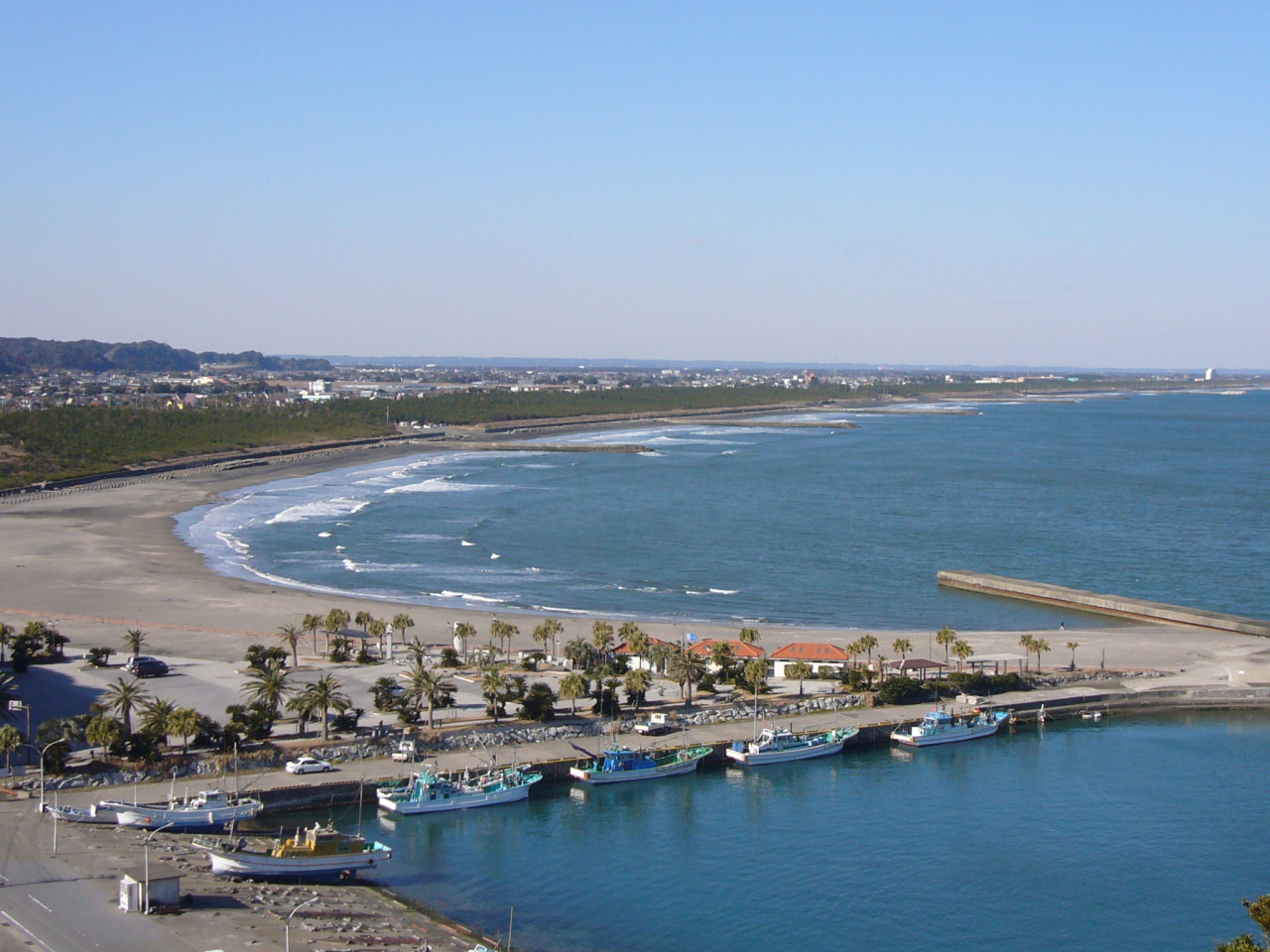 太東海水浴場2026最新取材｜波が穏やかな秘密と駐車場混雑の真相