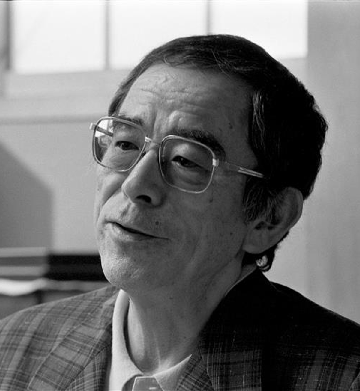 火垂るの墓作者・野坂昭如の真実｜妹への贖罪と隠された実話の全貌