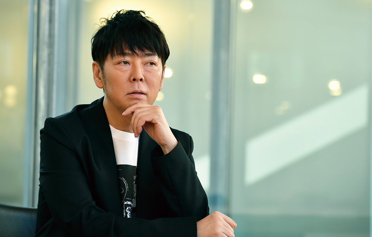 佐藤可士和の現在とデザインの真相！ユニクロ・セブンを導いた全貌