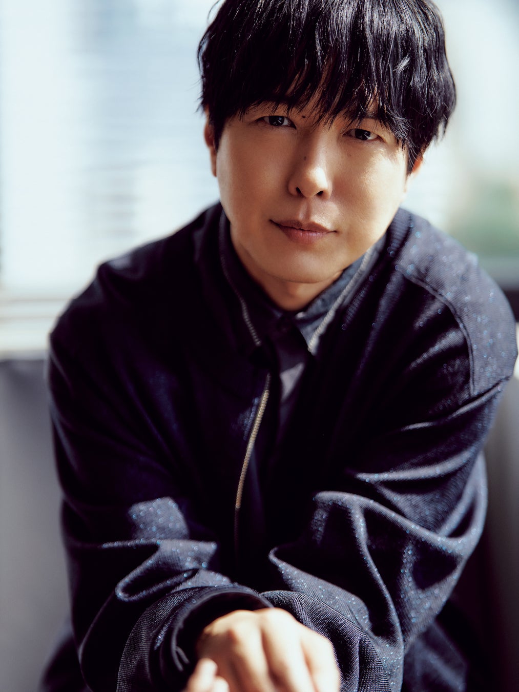 神谷浩史の結婚・歴代代表作と2026年現在の活躍を徹底解剖