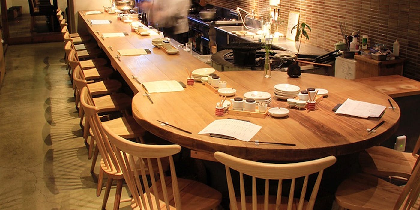 博多ほたる西中洲本店の真価！藁焼きともつ鍋・予約実態を徹底検証