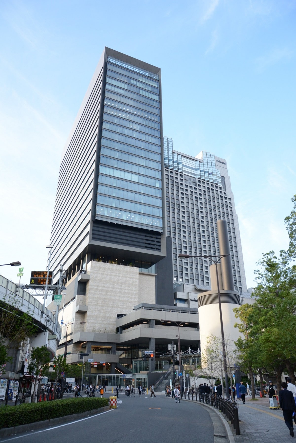 南海難波直結なんばスカイオ徹底解剖！限定ショップと混雑回避ルート