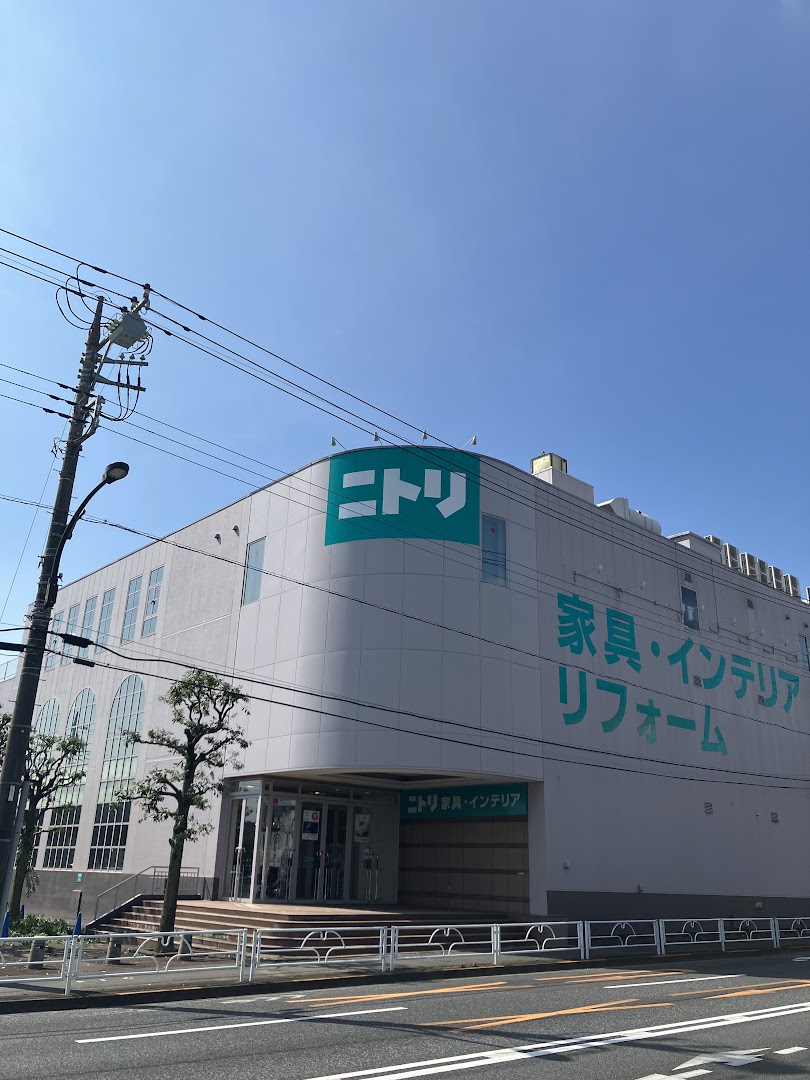 ニトリ東大和店に行く前に知るべき混雑回避と家具購入の真相
