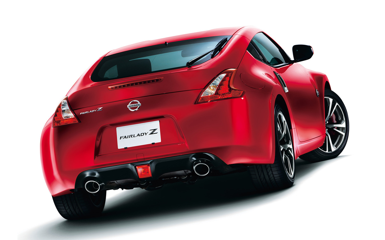 新型フェアレディZの後ろ姿が美しい理由｜Z32継承と世界絶賛の秘密