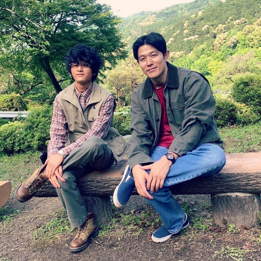 鈴木亮平の昔と驚異の下積み｜水着モデルから国民的俳優への激変の真相