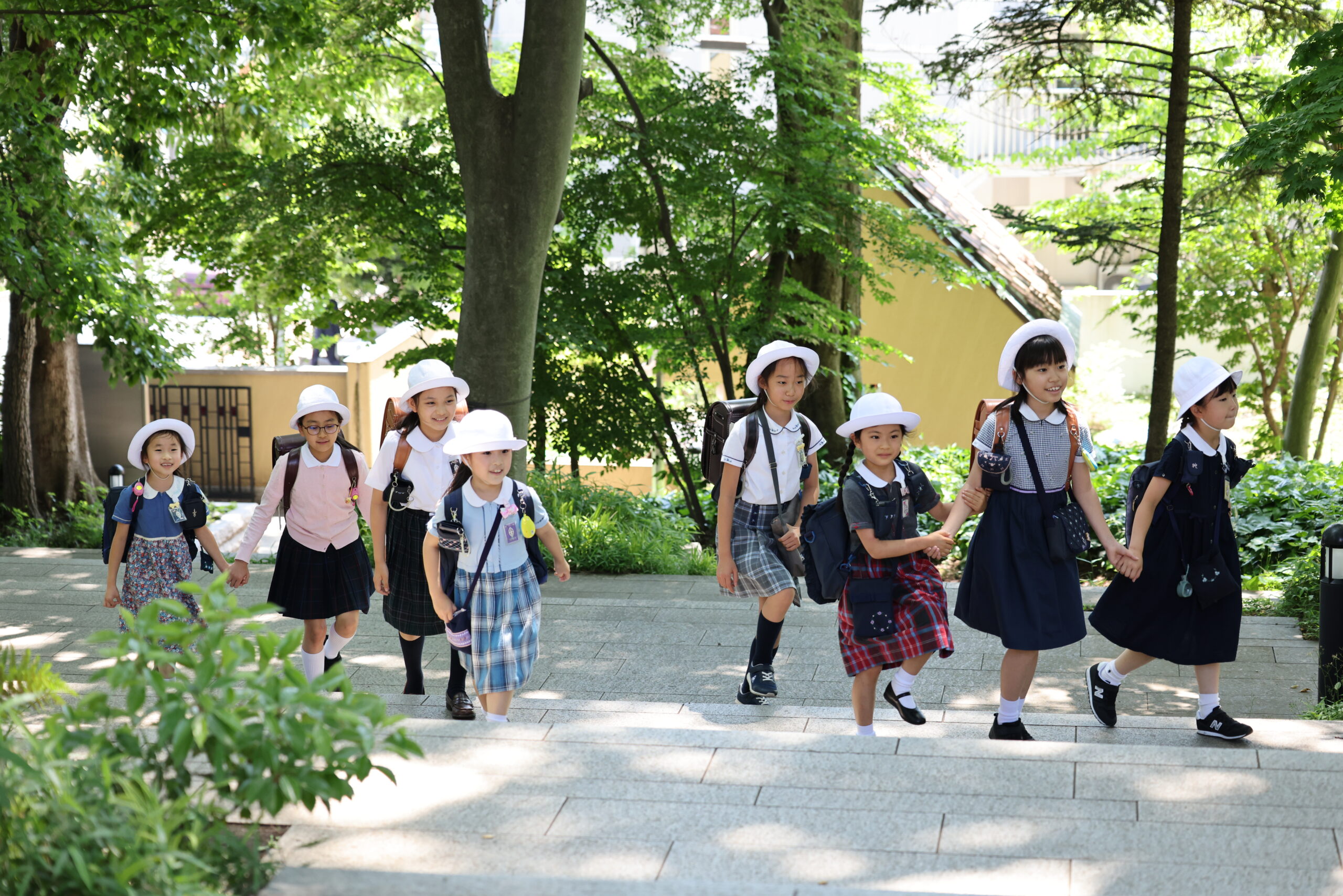 立教女学院小学校の倍率と学費の真相｜受かる子の特徴と内部進学の実態