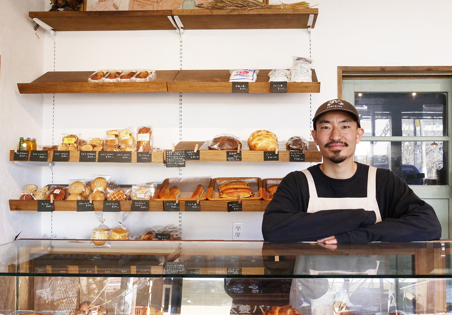 諏訪の老舗「太養パン店」が行列を作る理由とは？人気メニューと混雑検証