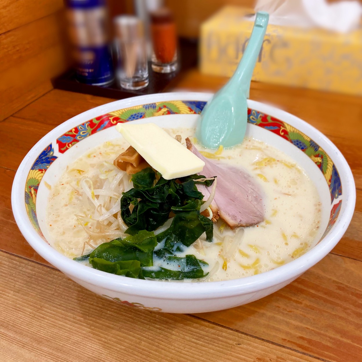 「味の札幌浅利」の真価｜大西との違いと味噌カレー牛乳の究極の一杯