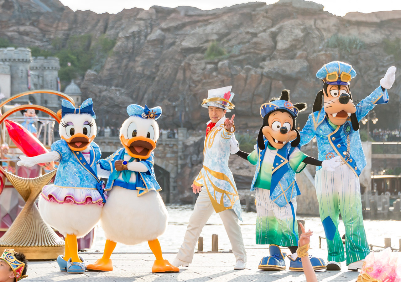 Tds15周年の熱狂と感動を総括！伝説のショーと限定グッズの全貌