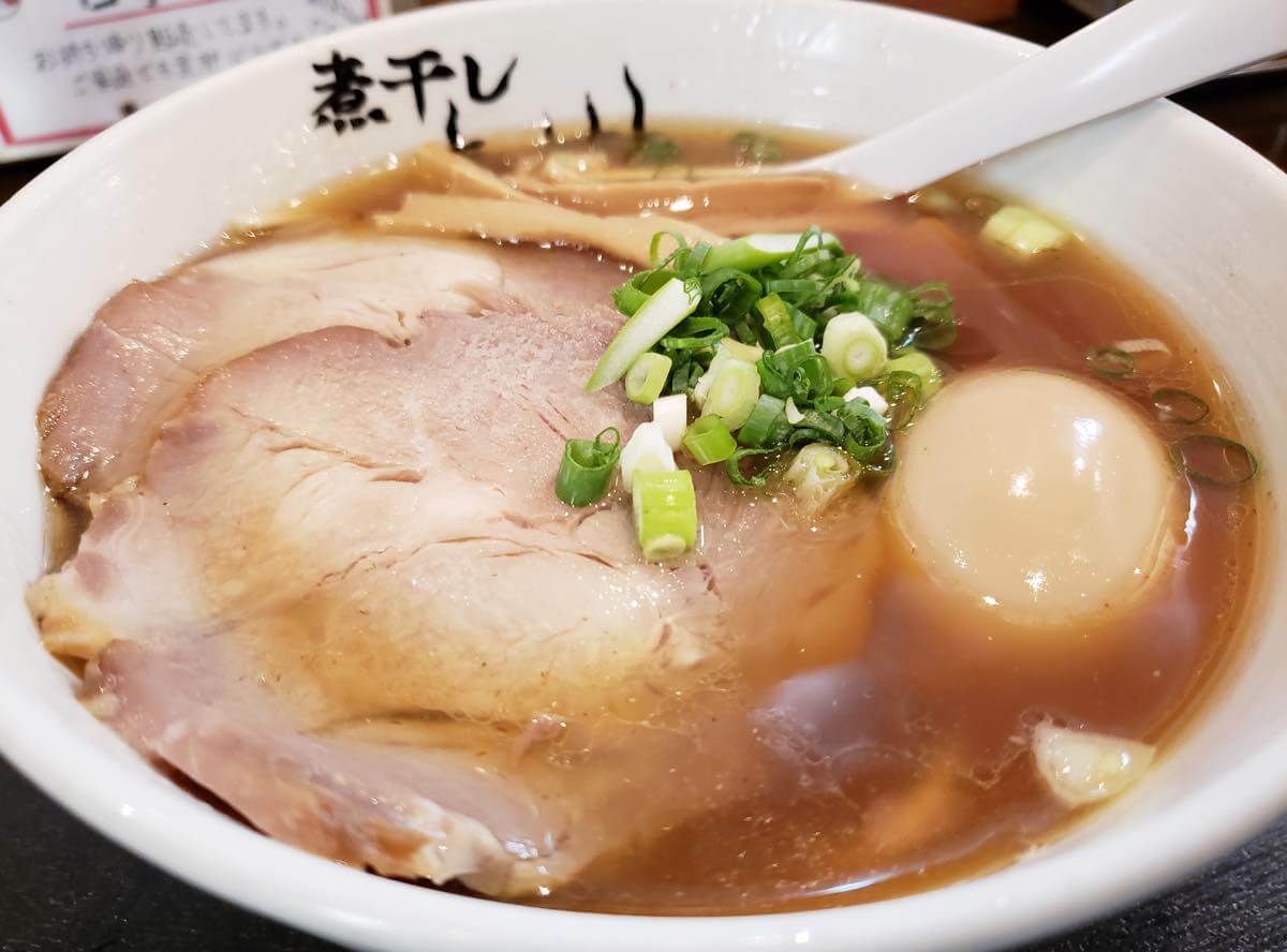 立川の行列店「煮干しラーメン青樹」が愛され続ける理由を徹底解剖