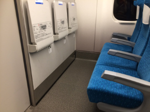 新幹線最前列座席の知られざるメリットと注意点！予約勝ち取り術