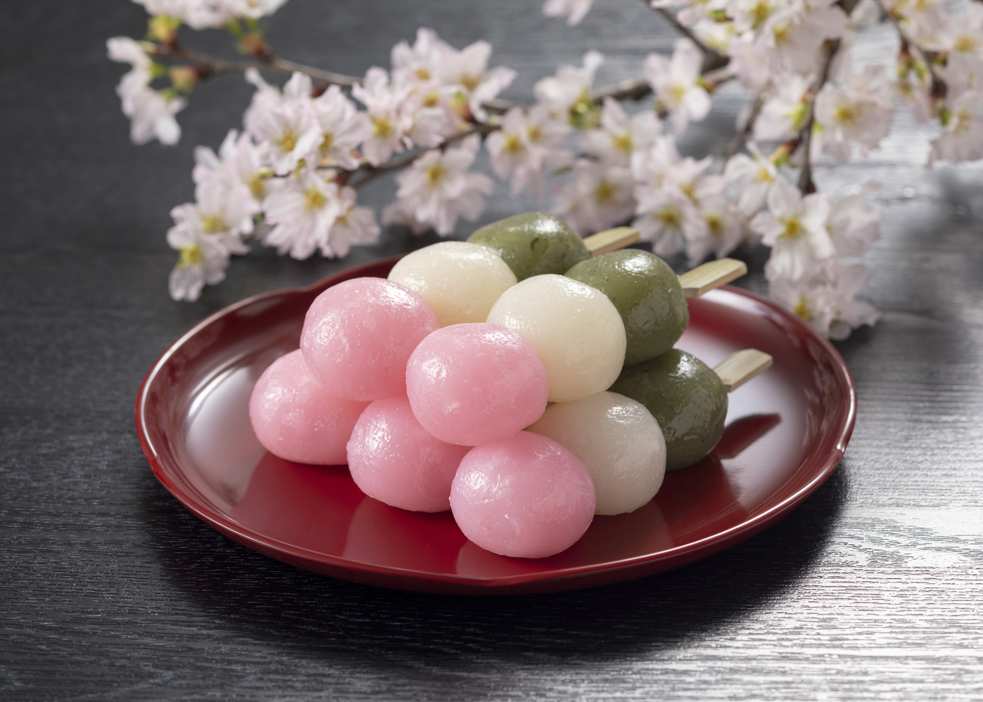 三色団子の意味と順番の秘密｜秀吉のルーツと「秋がない」真相