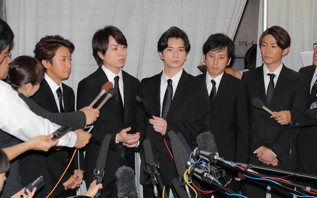 嵐とジャニーさんの知られざる真実｜結成秘話から2026年の今へ