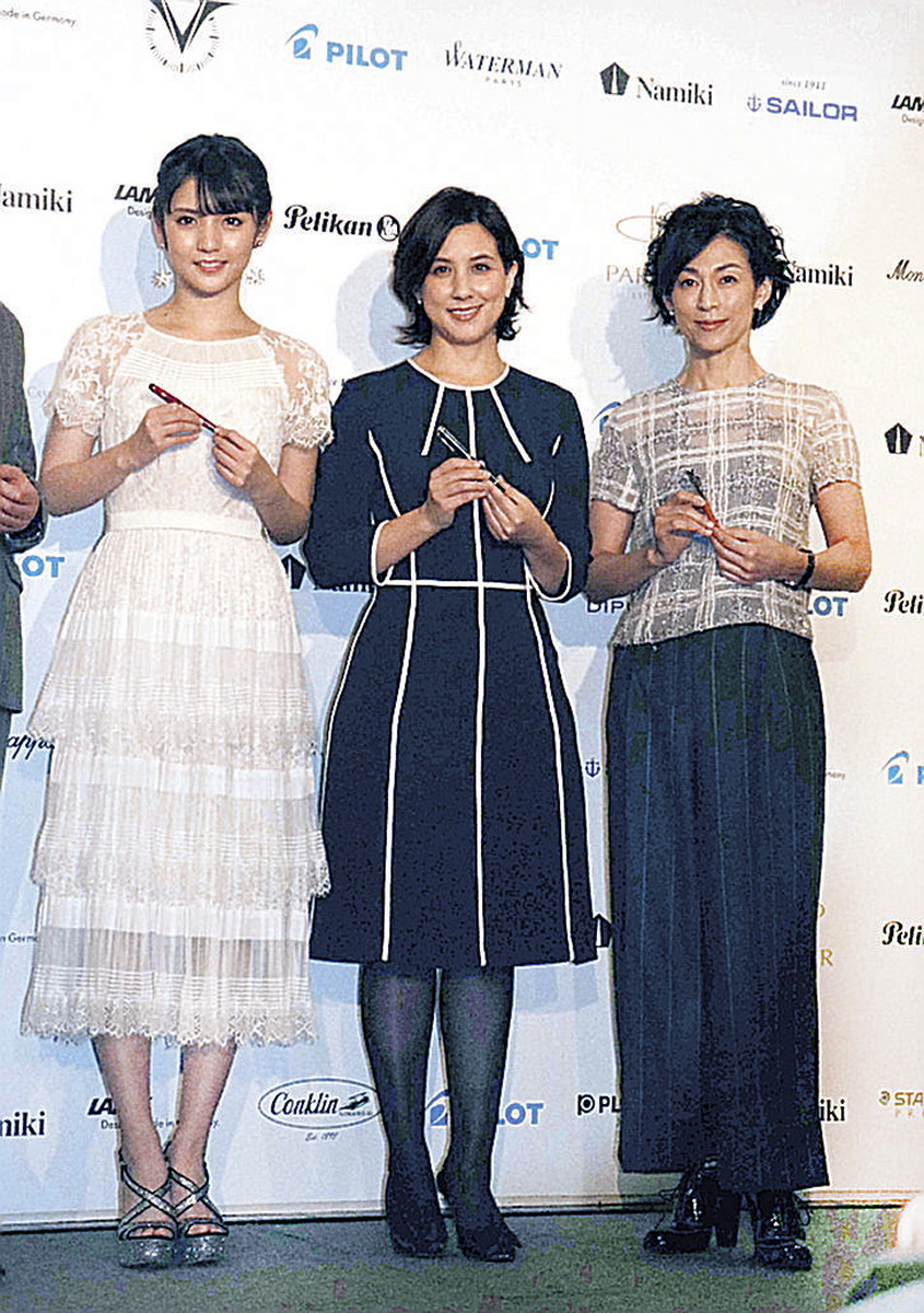 鈴木保奈美の子供3人の現在｜娘たちの学校・職業と長女の噂を検証