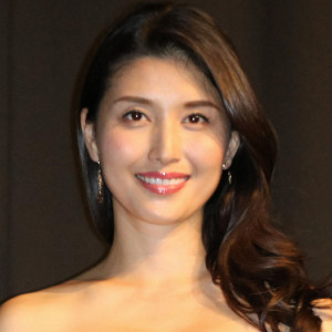 橋本マナミの圧倒的な色気の理由｜写真集から現在の素顔まで徹底解剖