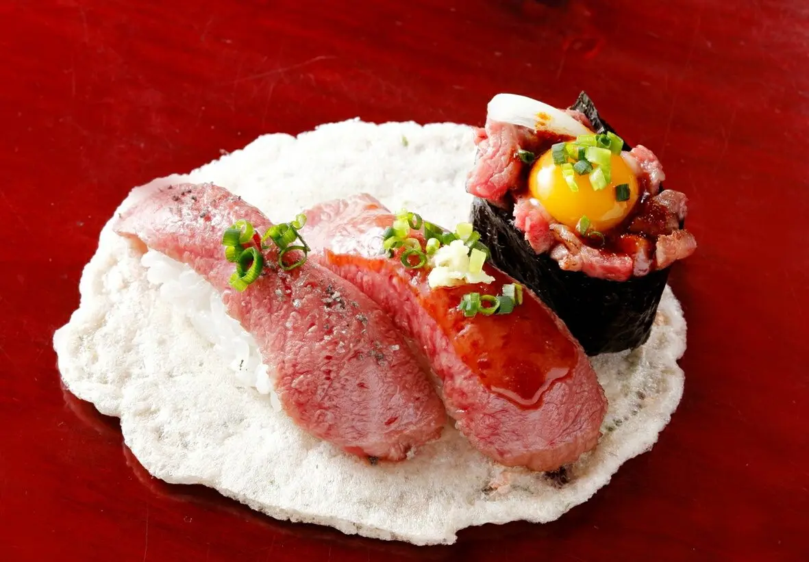 飛騨高山「こって牛」行列の真相！A5飛騨牛にぎりの絶品実食検証
