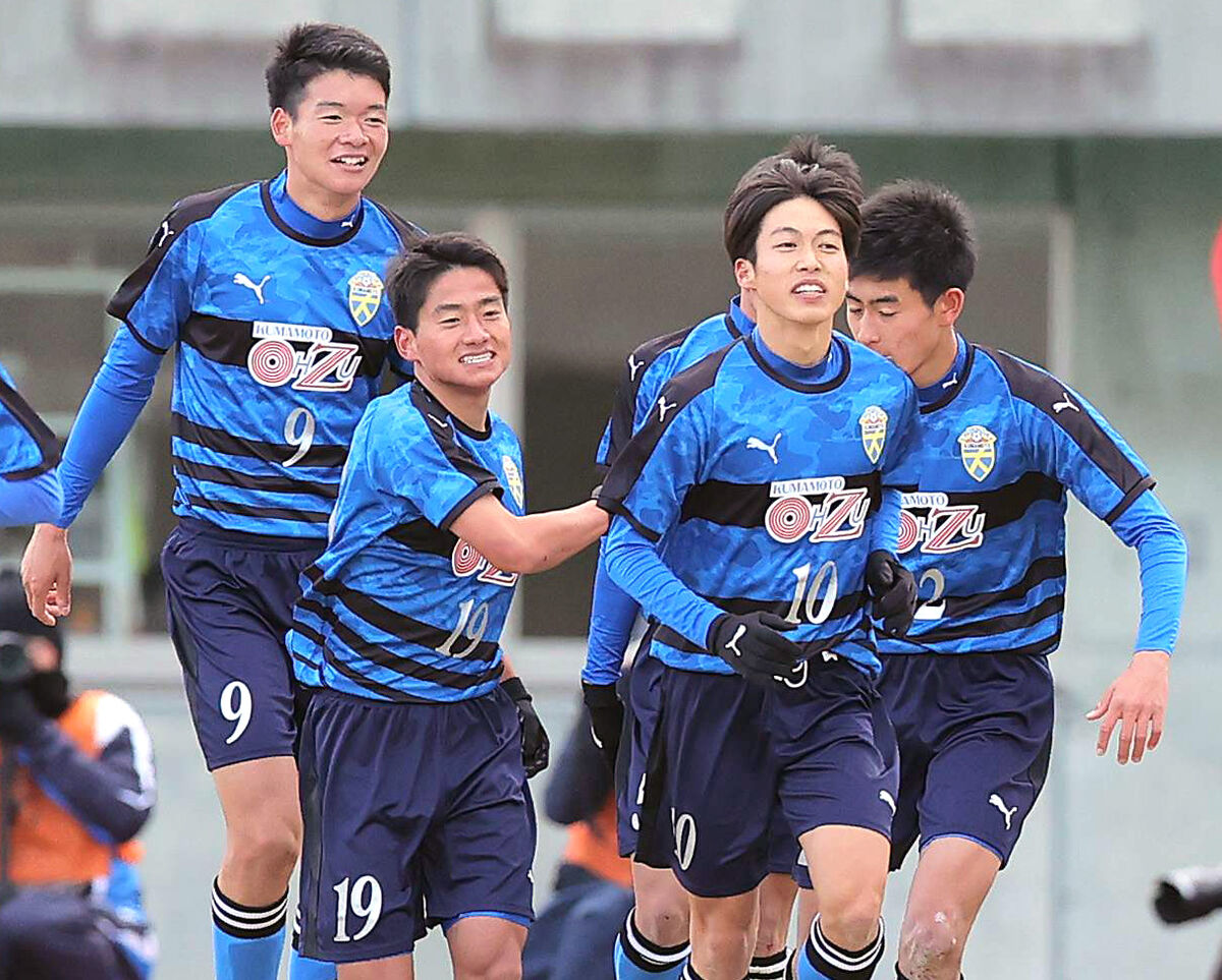 大津高校サッカー部はなぜ強い？公立が誇る育成の秘密と進路実績