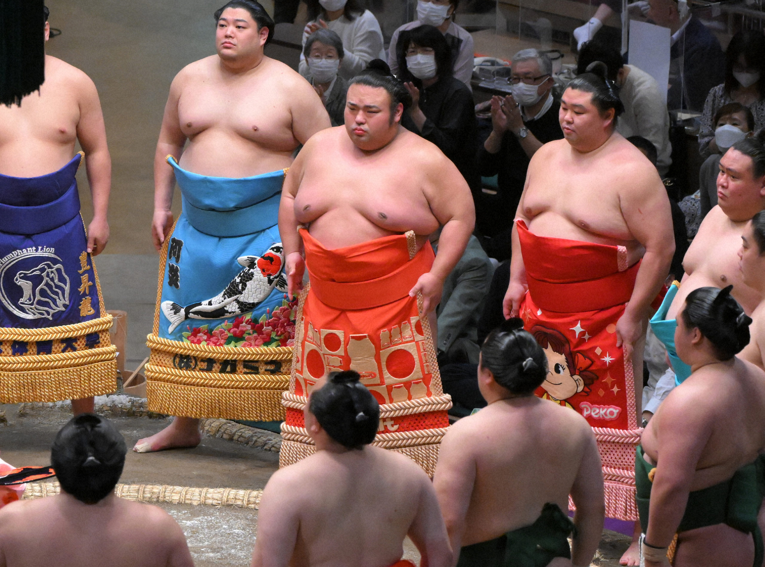 相撲の廻しはなぜ洗わない？驚きの値段や素材の秘密と不浄負けの真相
