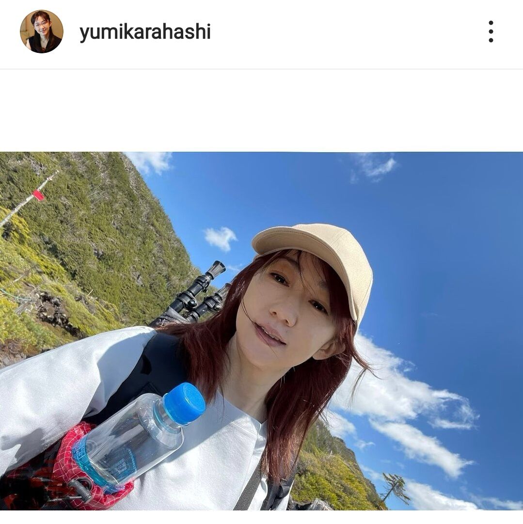 唐橋ユミのメガネなし素顔が美しすぎると話題！関口宏の助言と現在