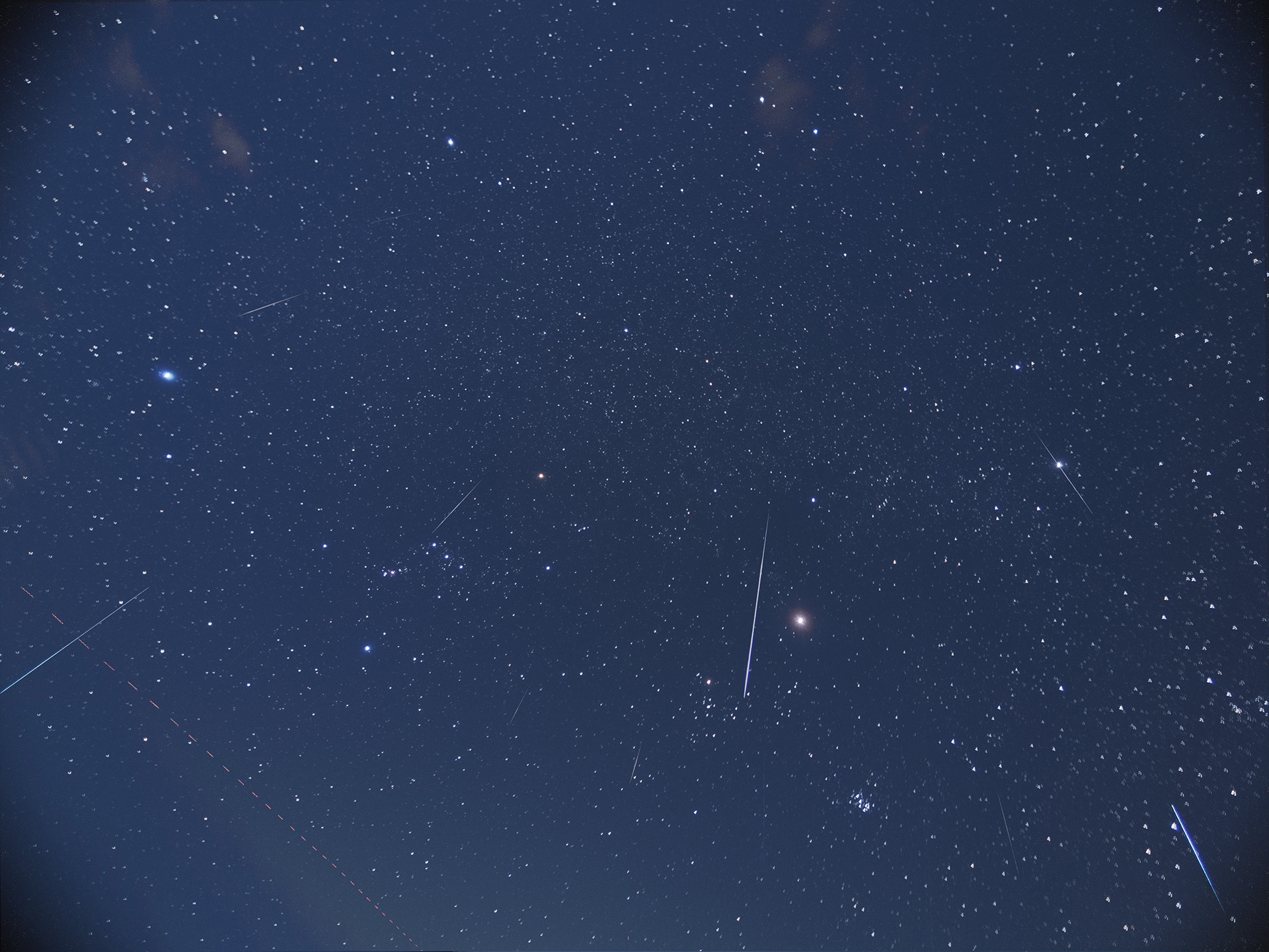 2026年流星群完全版！三大流星群の極大時間と観測条件を徹底解説