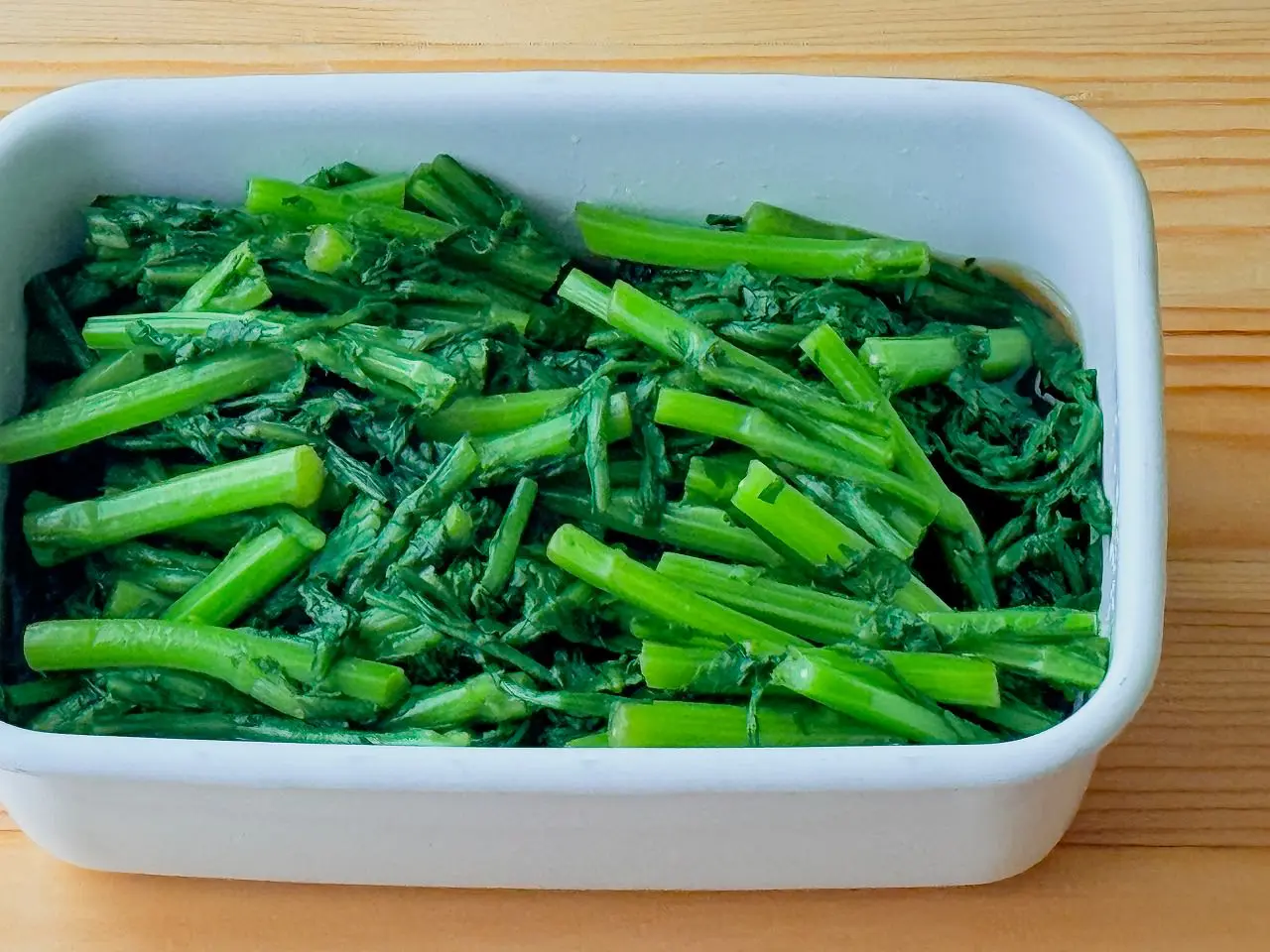 春菊のおひたしを料亭風に！苦味を抑える茹で時間と黄金比