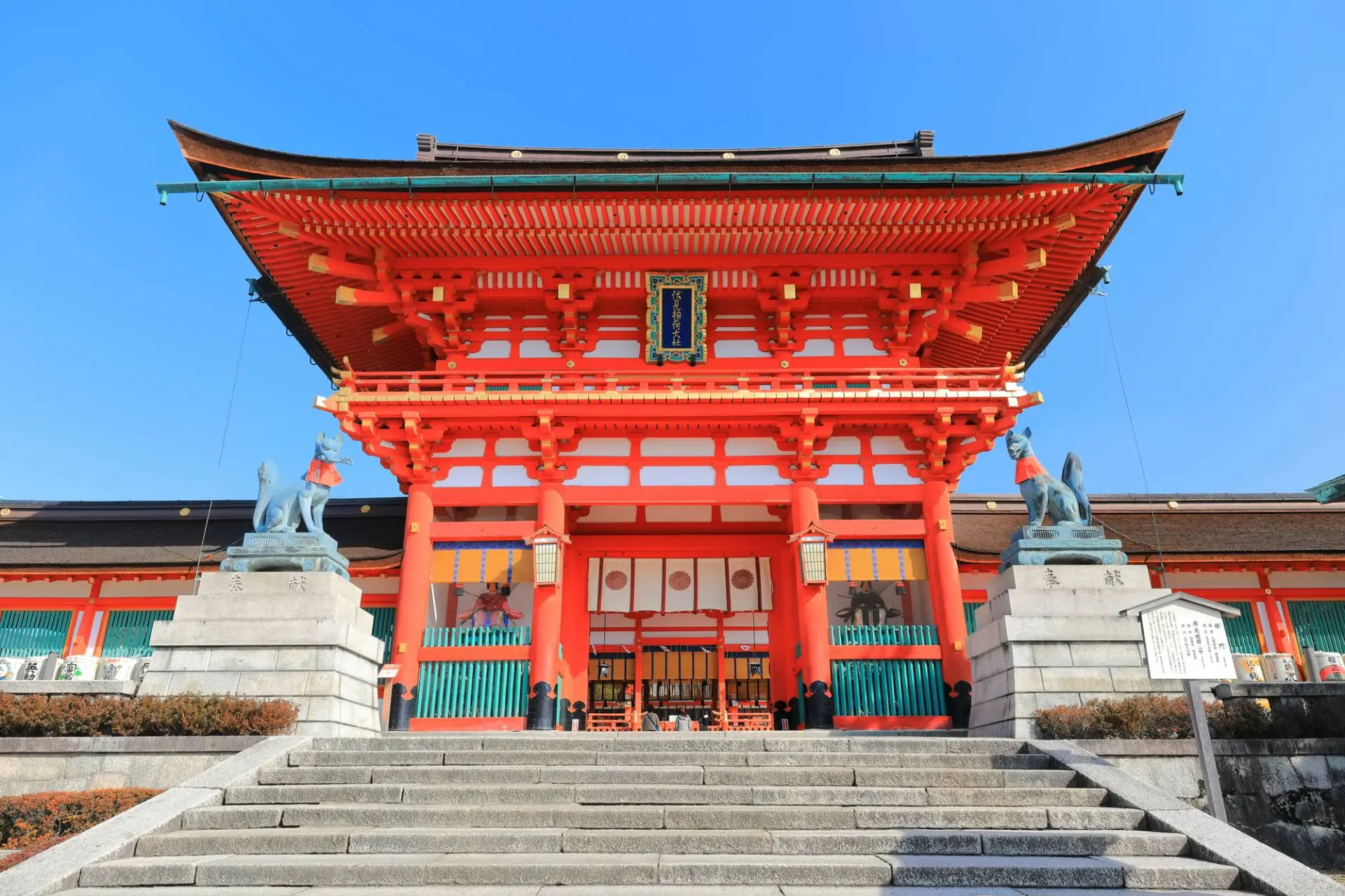 伏見稲荷大社千本鳥居の秘密とは？2026年最新参拝とお山巡り完全攻略