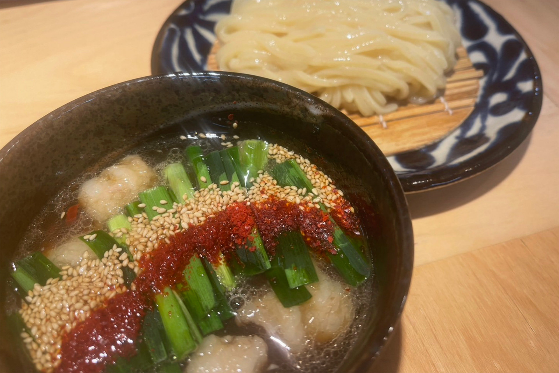 めん屋満月の人気メニューと混雑回避法！並んででも食べるべき理由