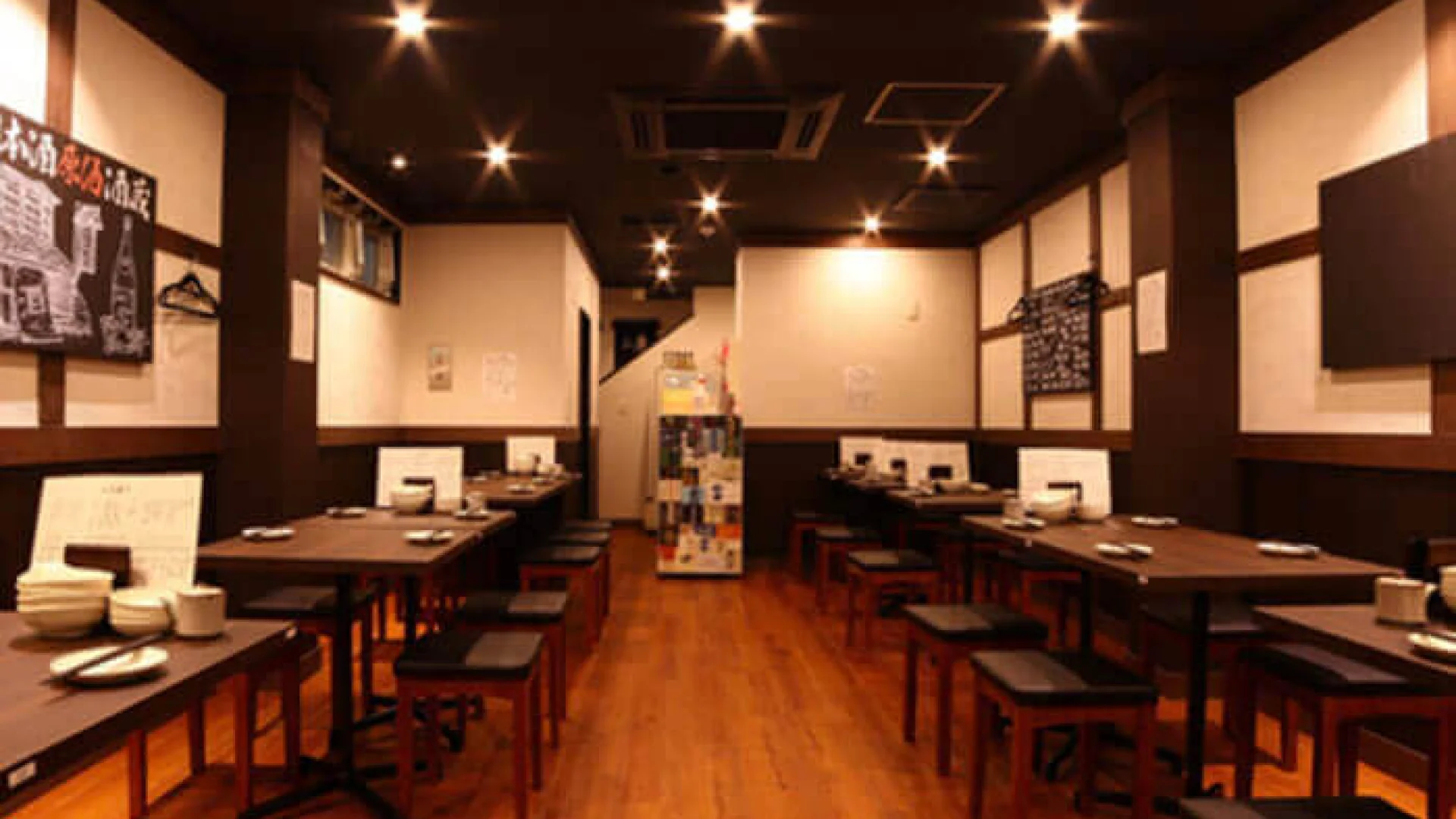 日本酒原価酒蔵上野御徒町店の評判は？入場料と原価の裏側を徹底調査