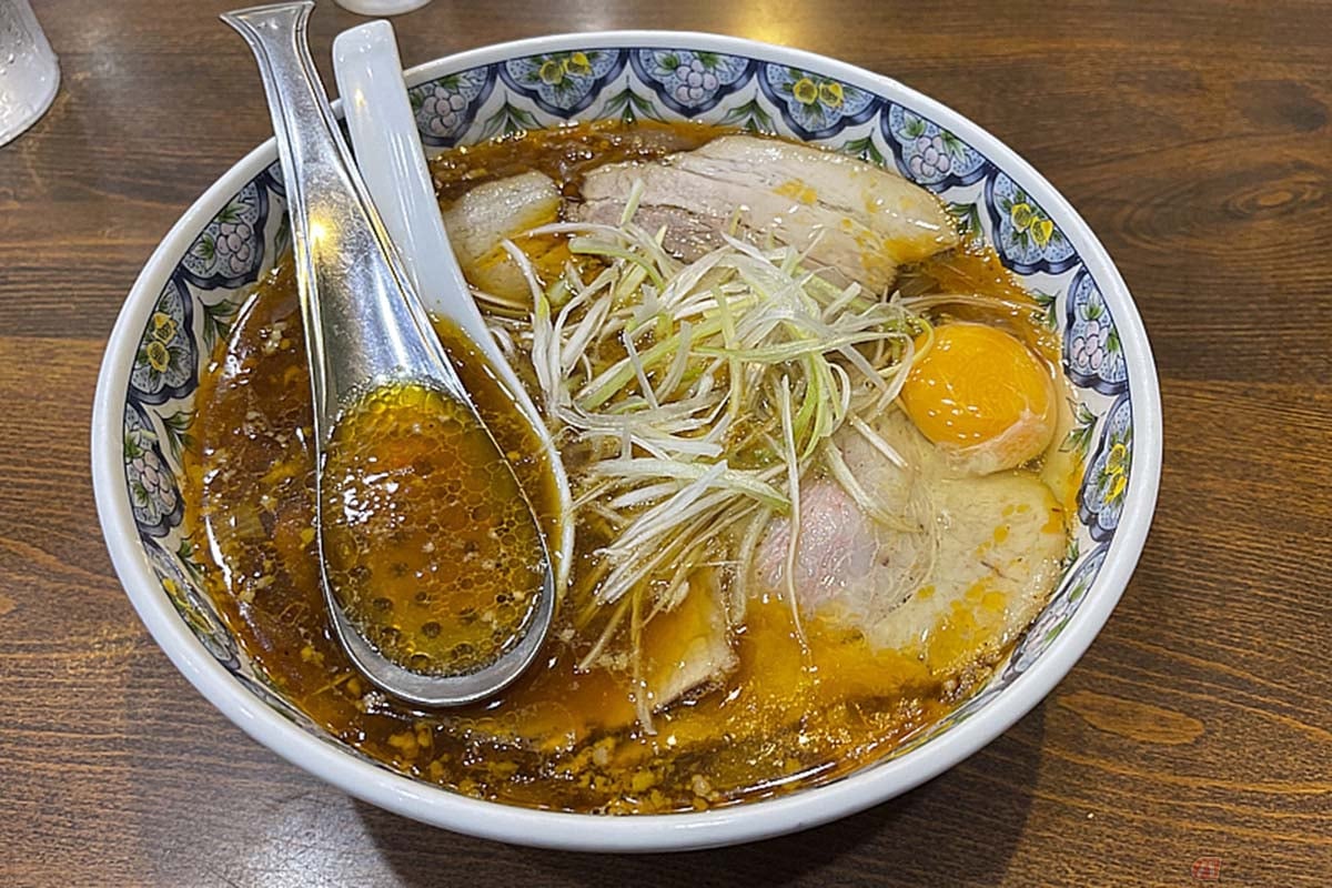 昭和の味を守る「ファミリーレストランこだま」の評判と現在の実態