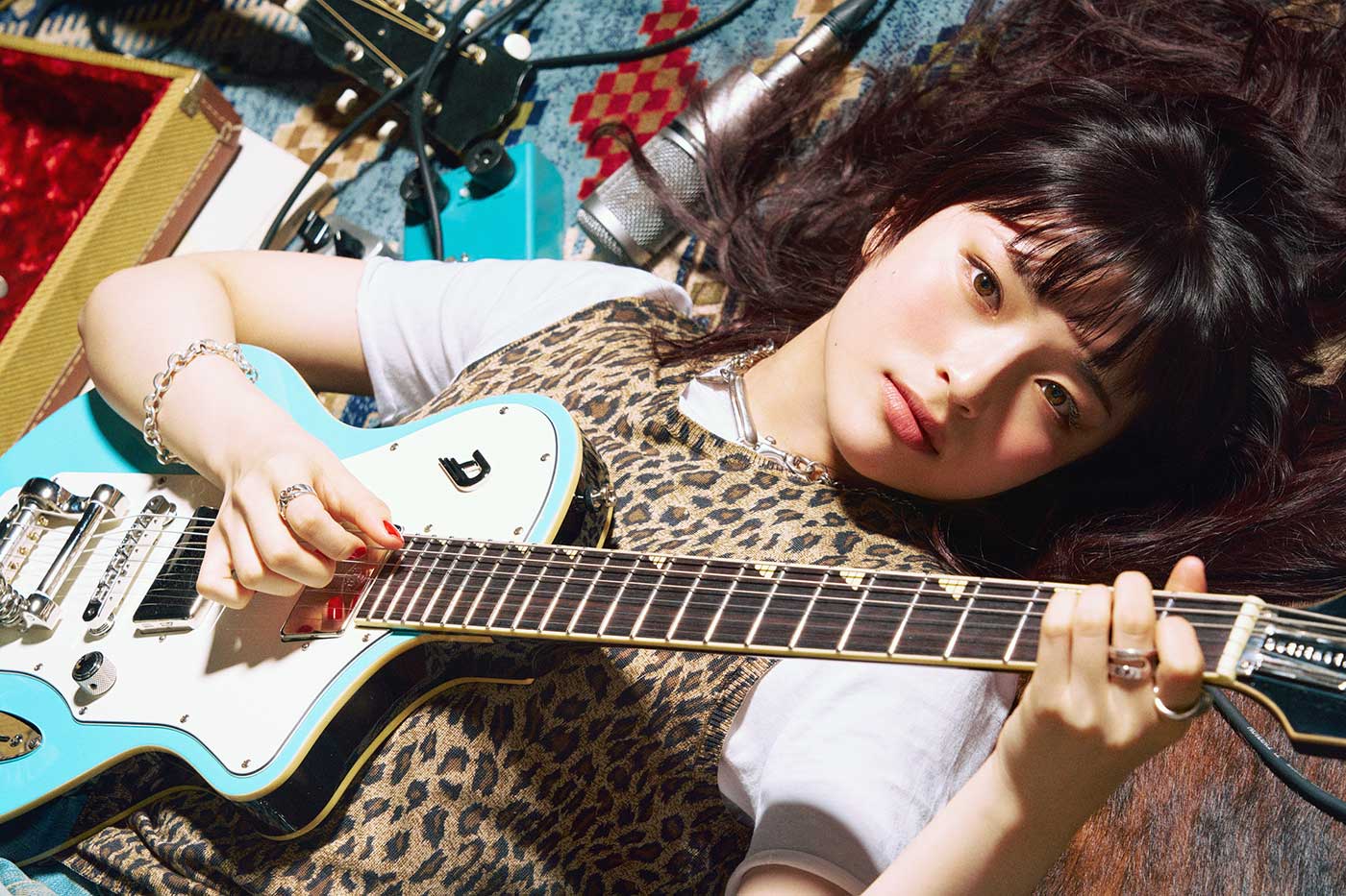 時代を魅了するシンガーソングライターの真実と歴代名曲・印税の裏側