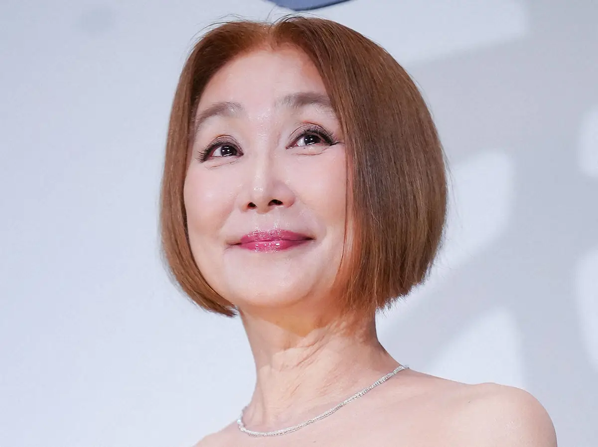浅野温子の現在に迫る！病気休養からの復活劇と家族の絆