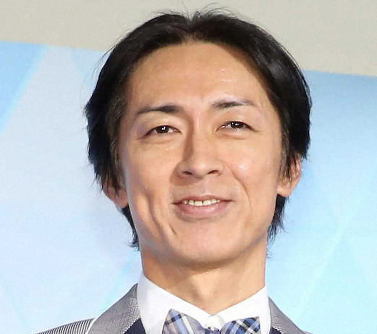 ナイナイ矢部浩之の現在と年収の真相｜青木裕子との私生活と絆