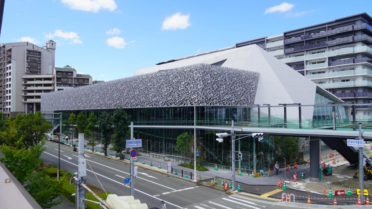 西神中央図書館が選ばれる理由と自習室予約・駐車場・カフェ完全攻略