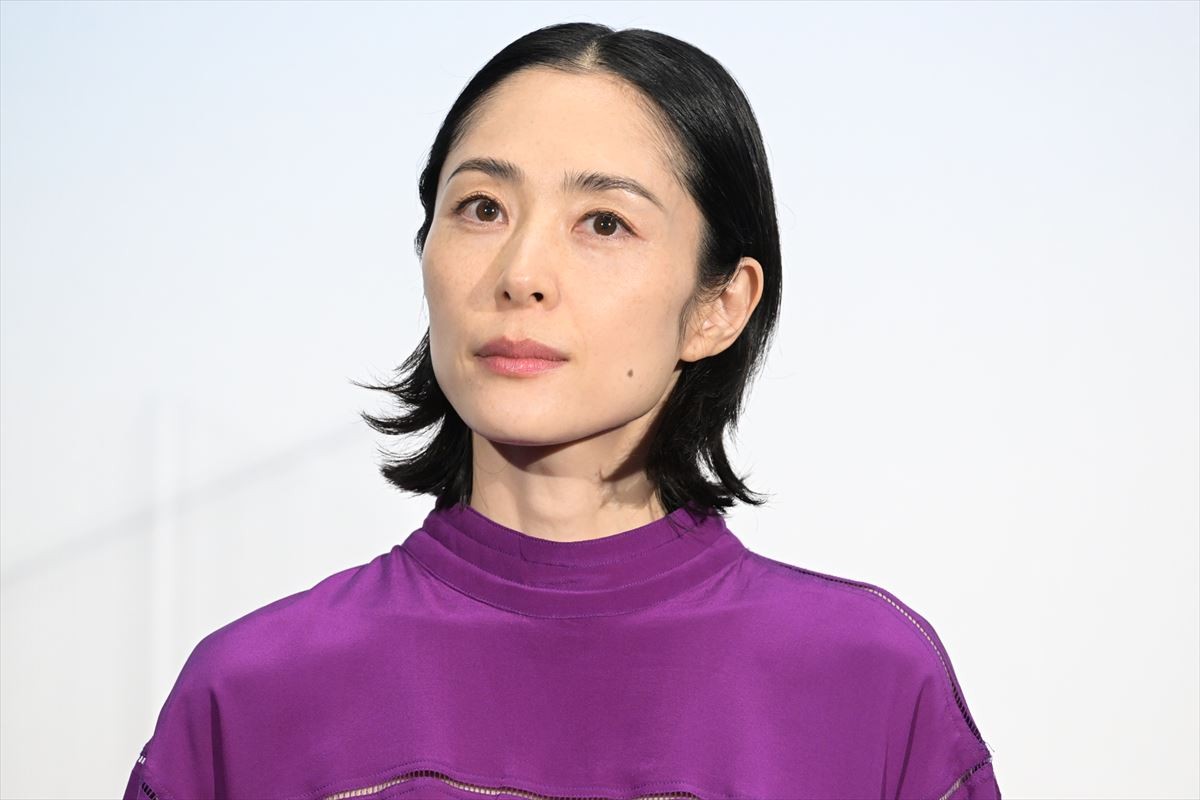 深津絵里の現在年齢に驚愕！奇跡の50代を保つ秘訣と私生活の真相